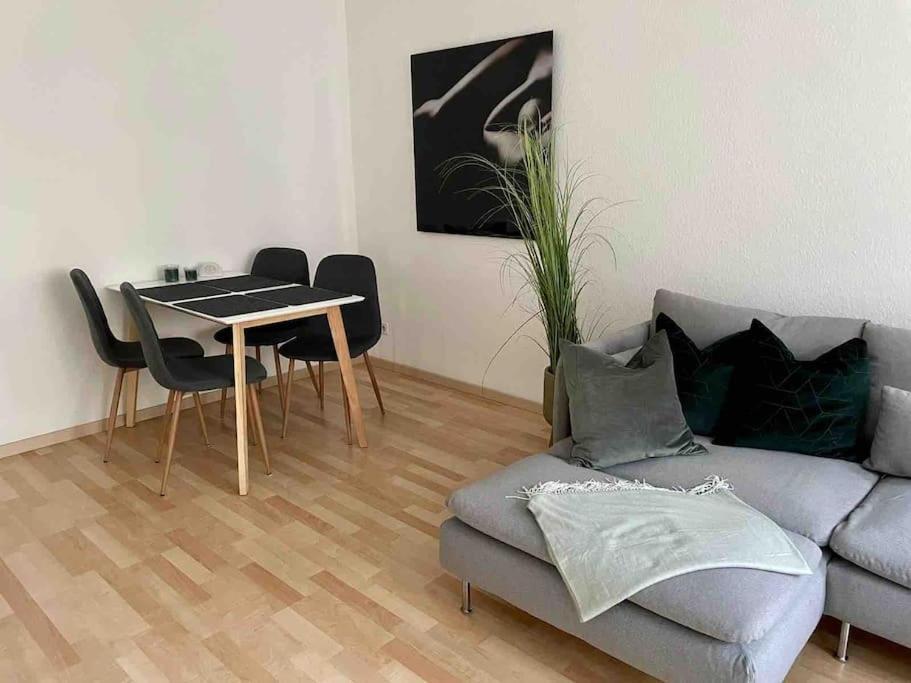 Ein Gemuetlicher Platz Im Gruenderzeitviertel Chemnitz Zewnętrze zdjęcie